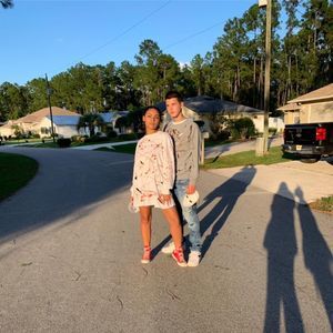 Meet your Posher, Aisha